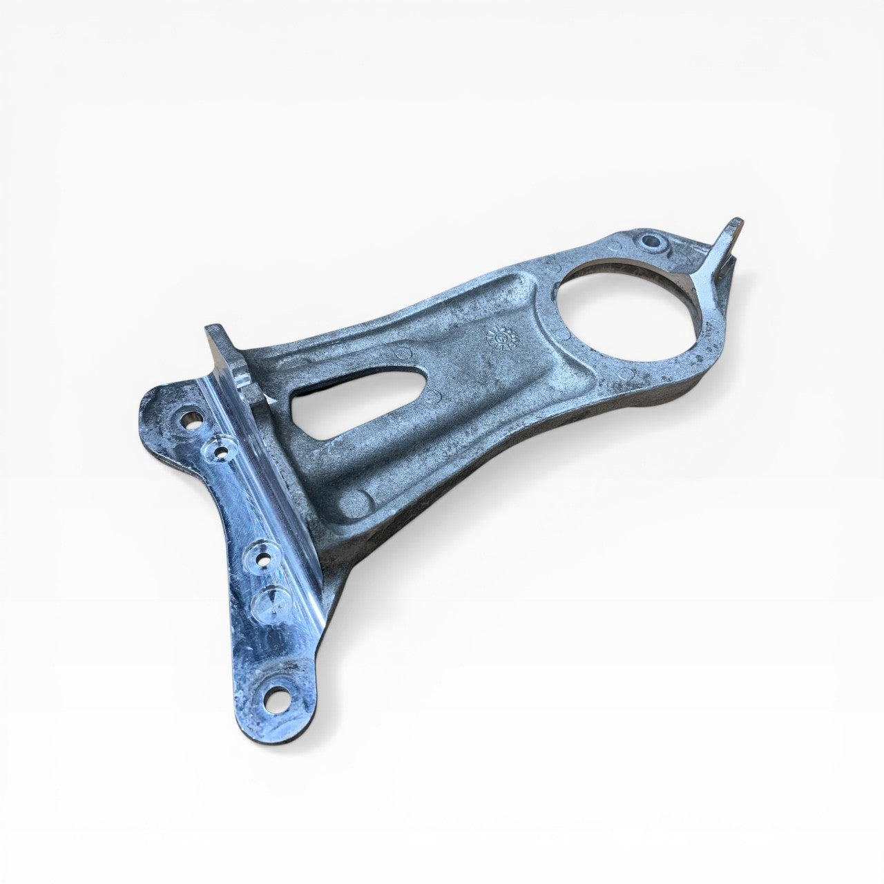 XP Renegade Backcountry X 800R Driven Pulley Support 518326192 518327460