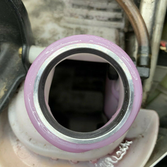 oil sleeve installed